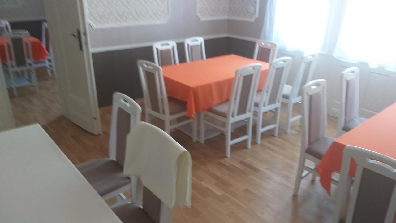 Karpatia Vendeghaz 1201 부다페스트 외부 사진